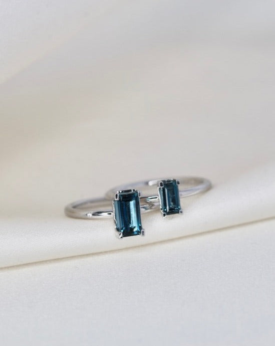 Nord London Blue Ring Turned - 18kt Hvitt Gull