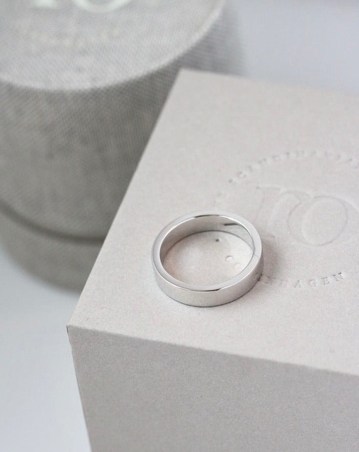 Meant to Be His True Love Ring - 18kt Hvitt Gull