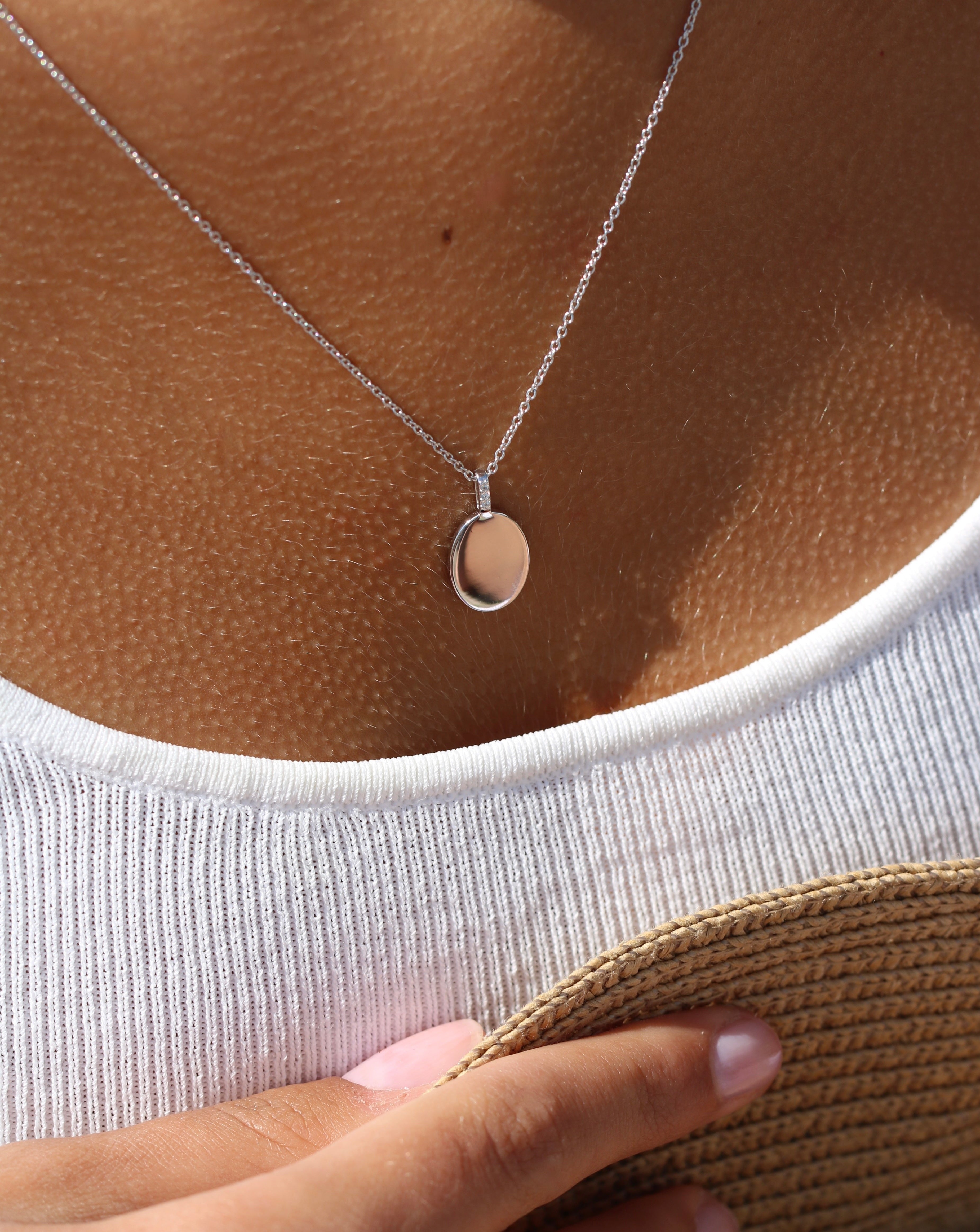 Signet Diamant Anheng - 18kt Hvitt Gull