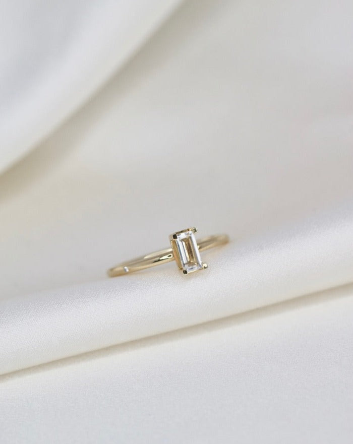 Nord White Ring S Turned - 18kt Gult Gull