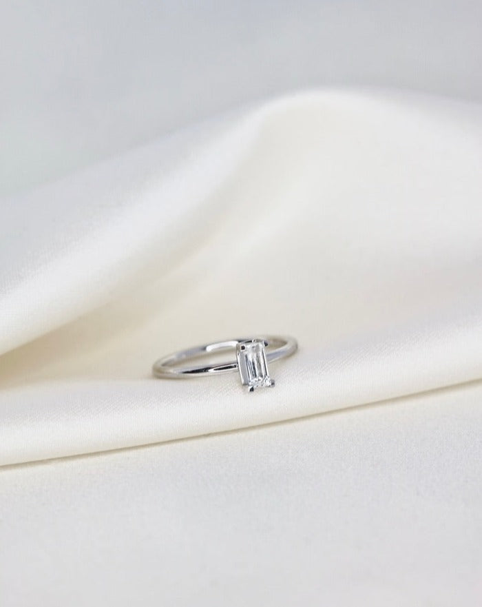 Nord White Ring S Turned - 18kt Hvitt Gull