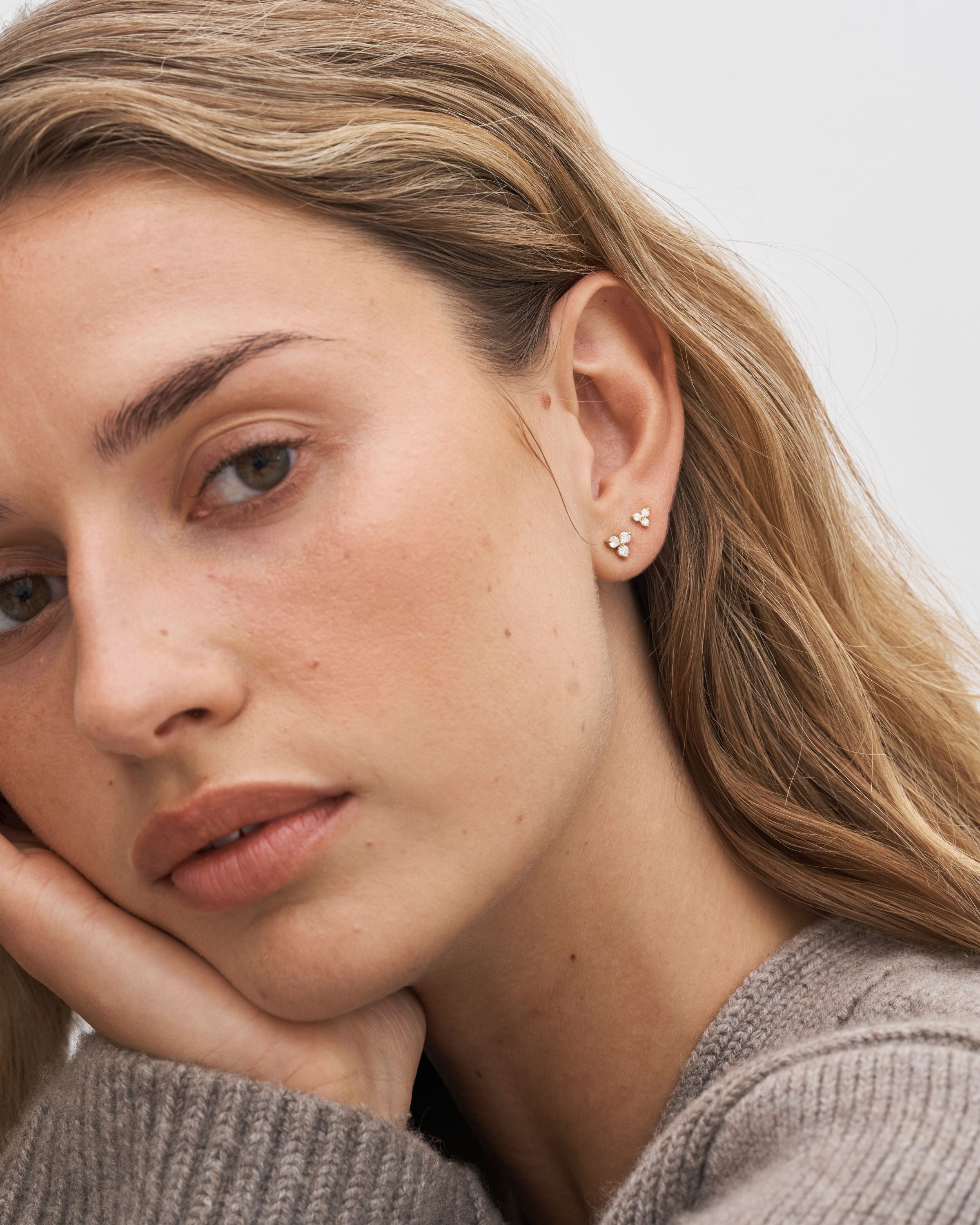 Fryd Diamant Øredobb S - 18kt Gult Gull