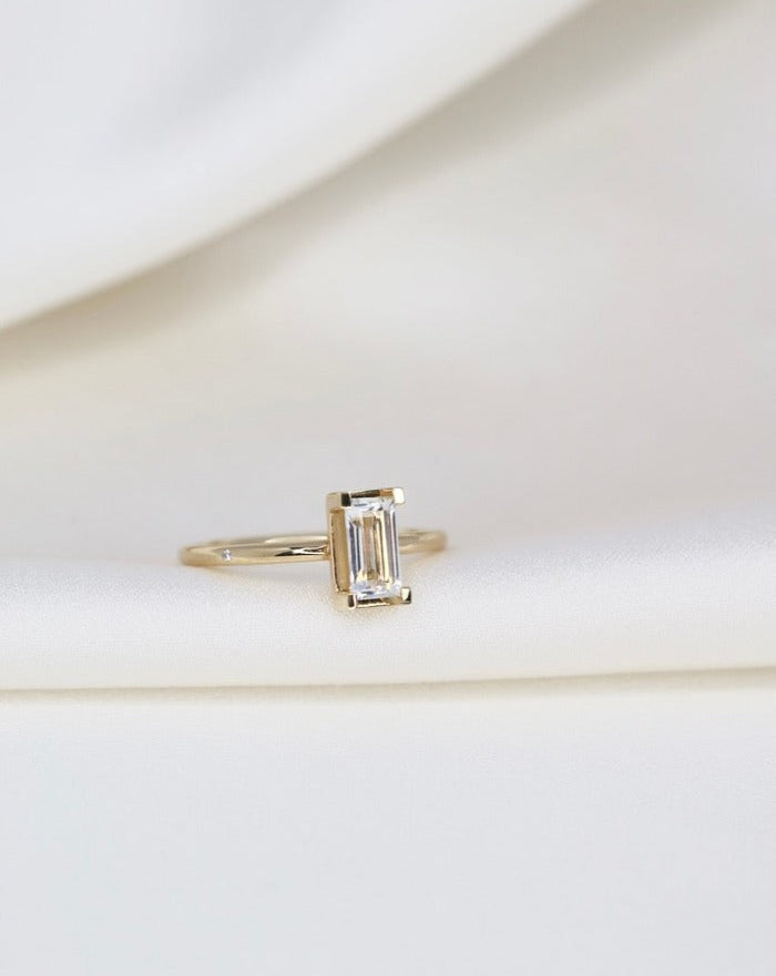 Nord White Ring turned - 18kt Gult Gull