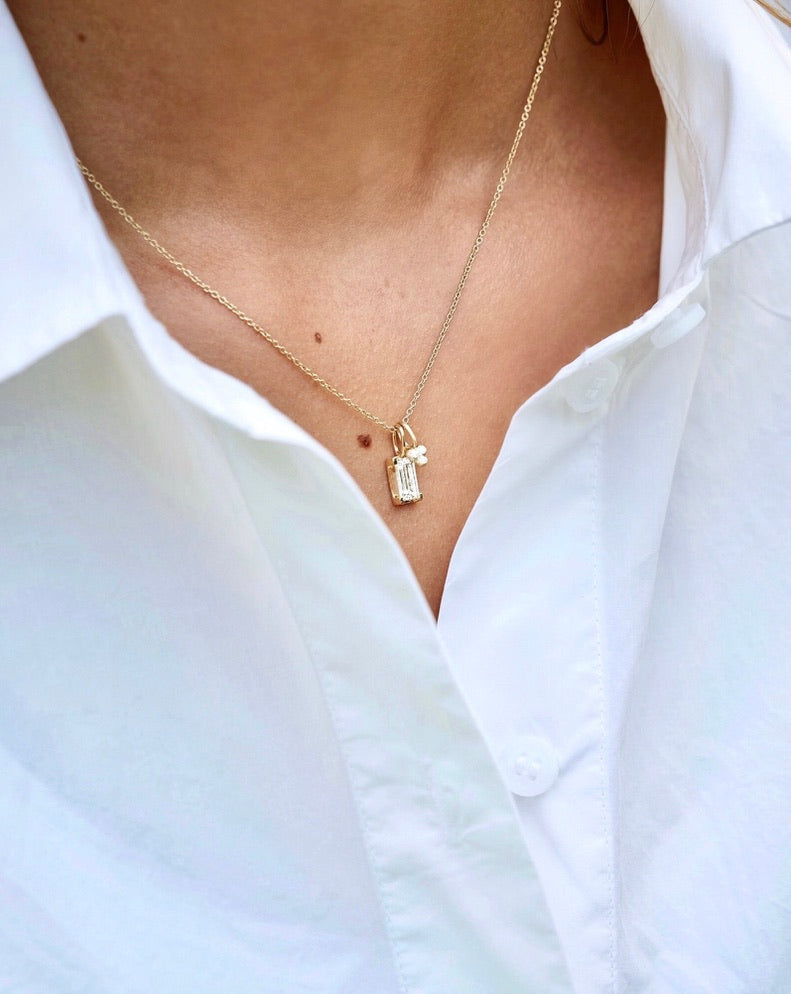 Nord White Anheng - 18kt Gult Gull