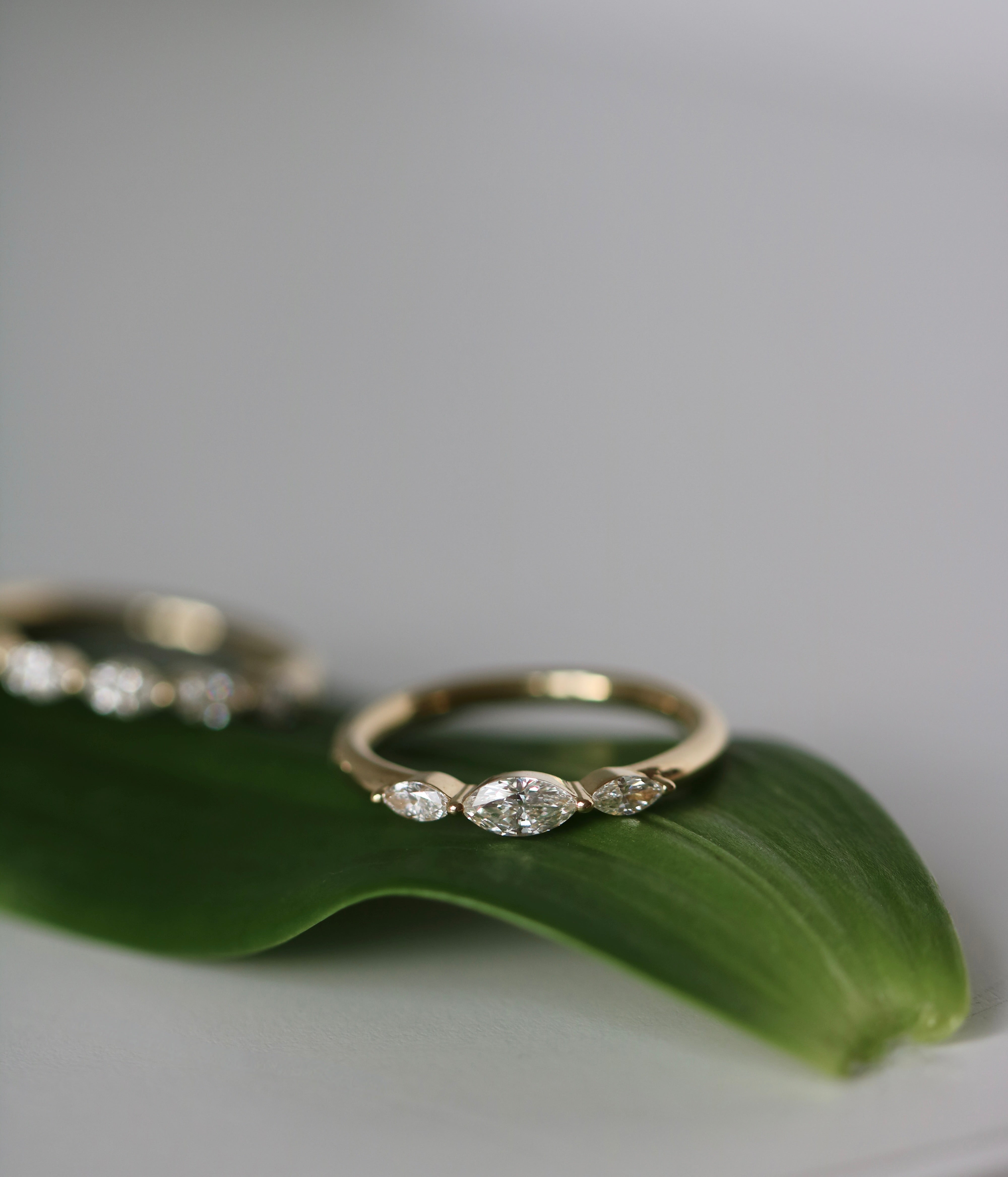 Meant to be her diamantring - 18kt Hvitt Gull