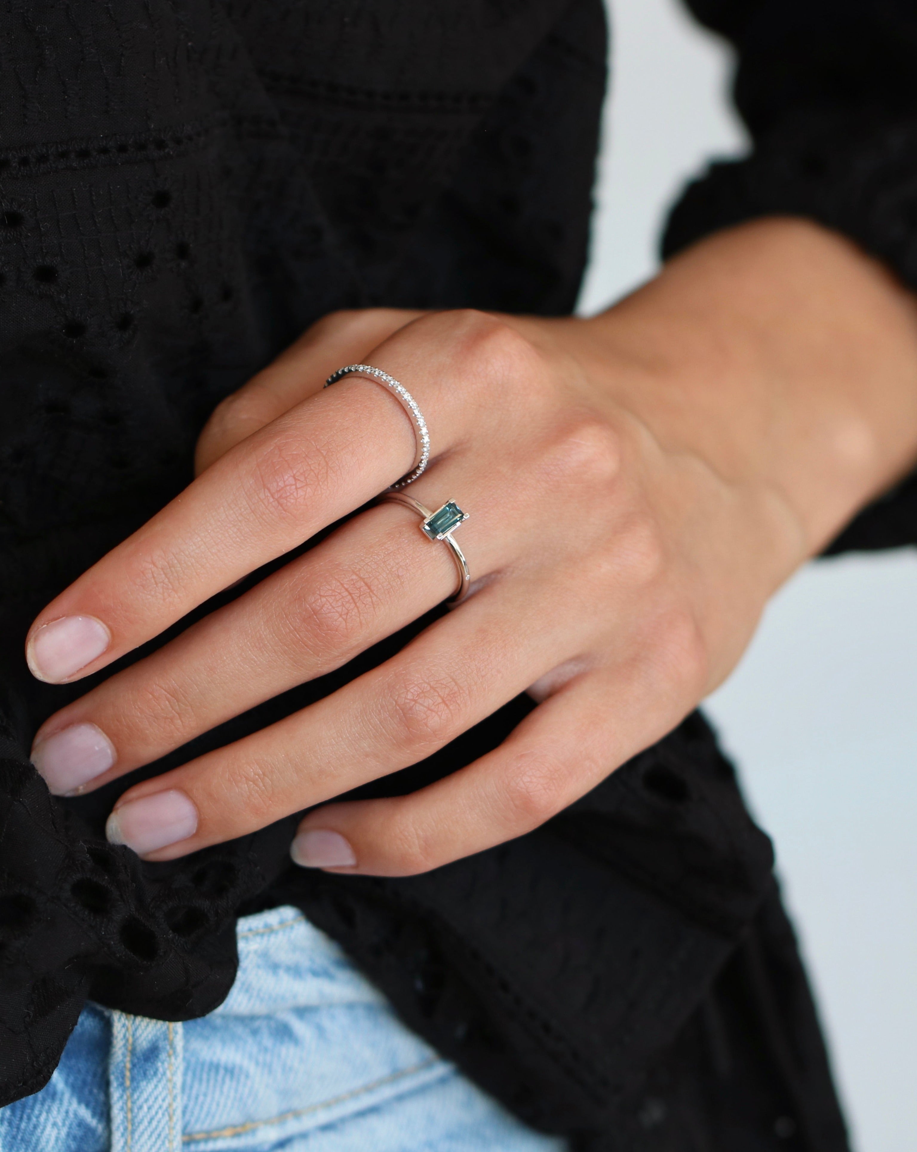 Nord London Blue Ring S Turned - 18kt Hvitt Gull