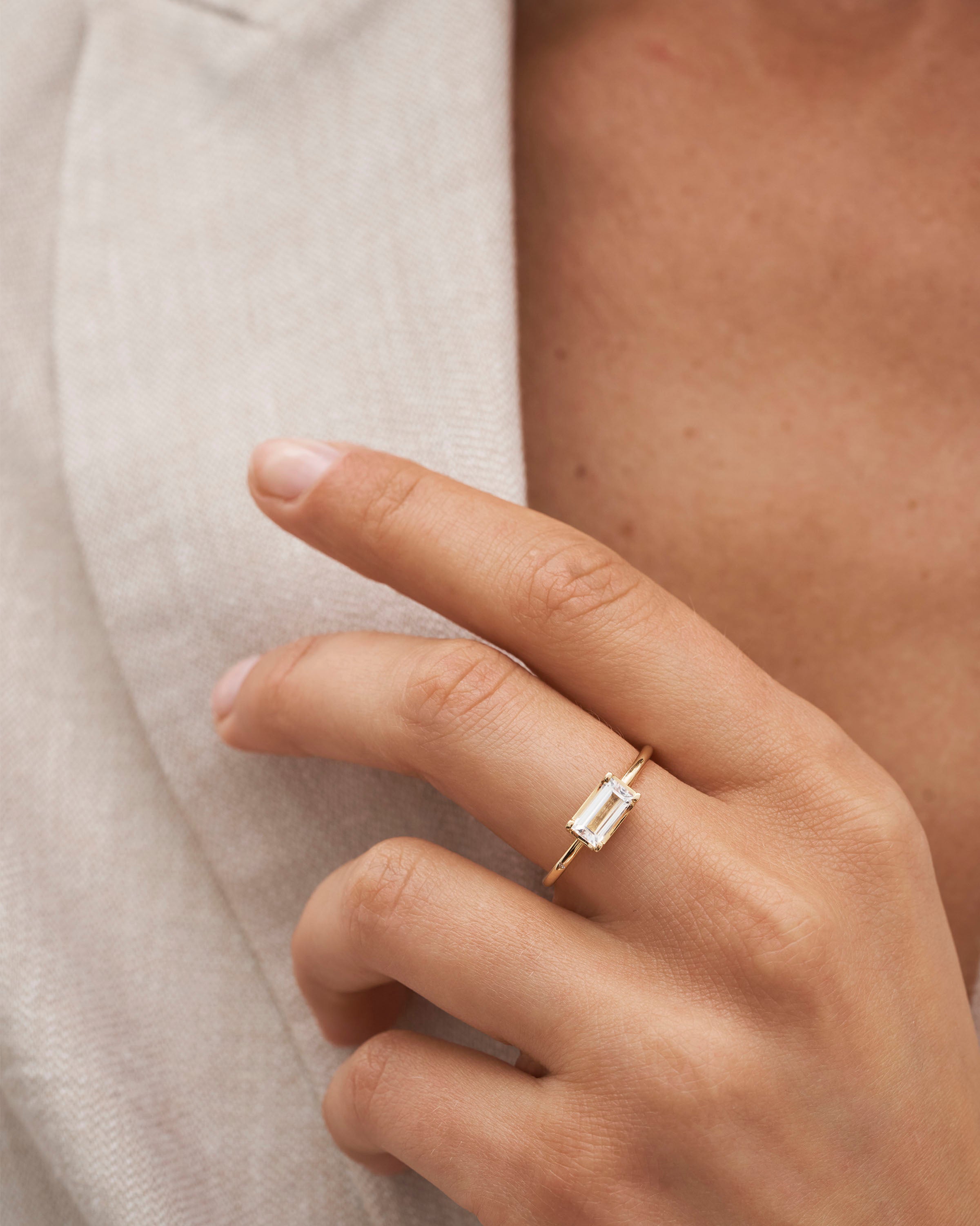 Nord White Ring II - 18kt Gult Gull