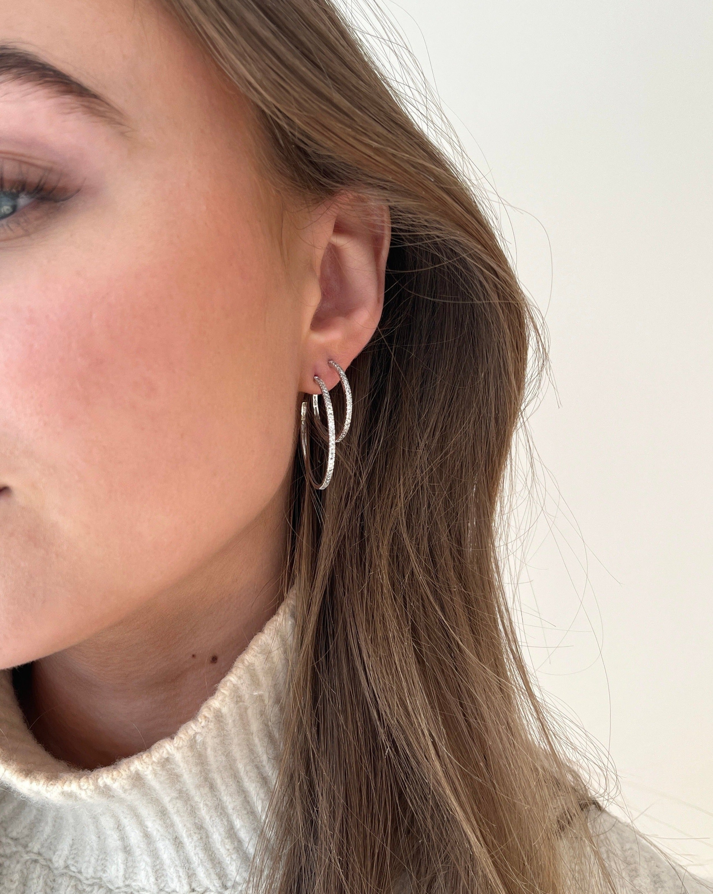Rock Classic Diamant Hoop L - 18kt Hvitt Gull