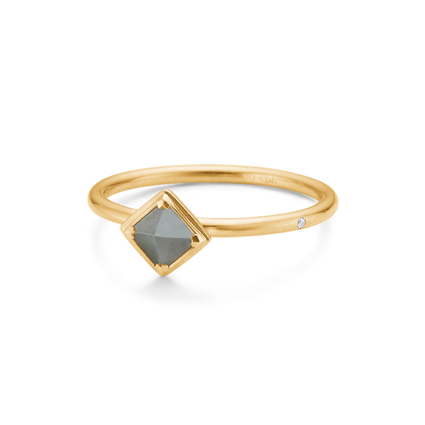 Rå Pointy Diamond Ring Turned - 18kt Yellow Gold