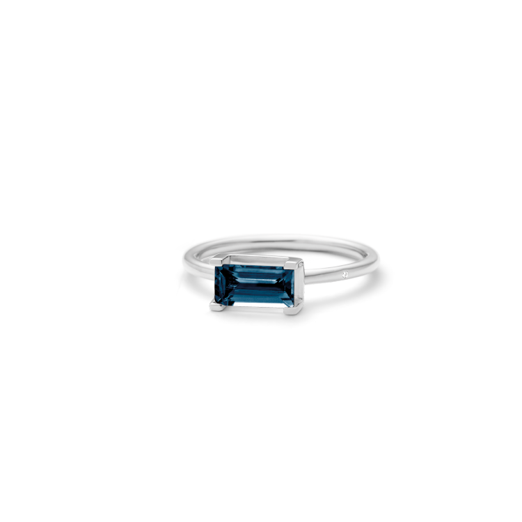 Nord London Blue Ring - 18kt Hvitt Gull