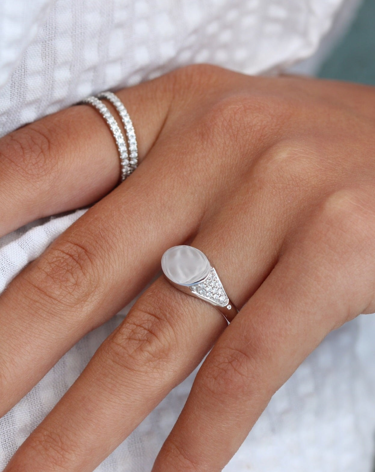 Rock Diamant Signetring Solid - 18kt Gult Gull