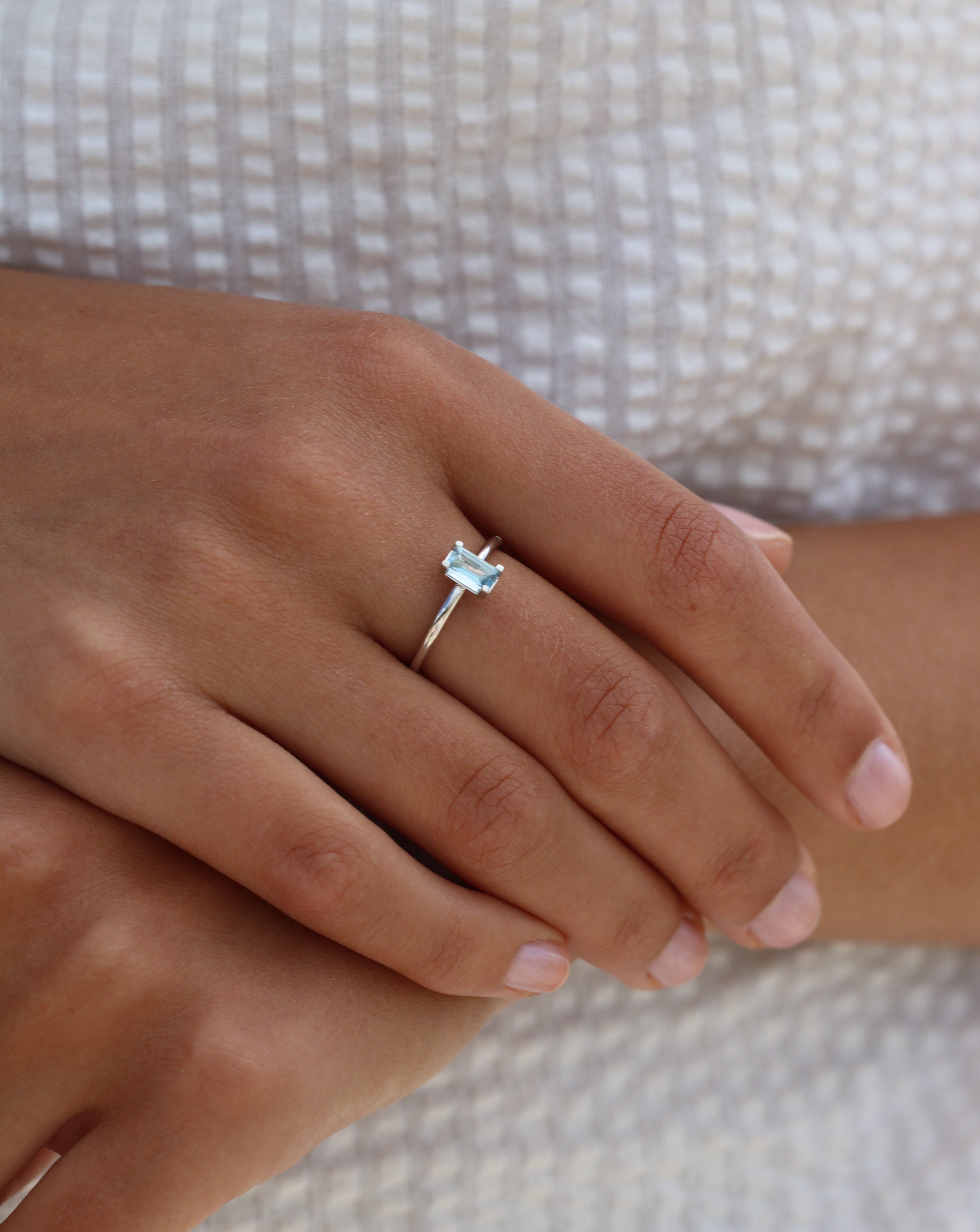 Nord Blue Ring S Turned - 18kt Hvitt Gull