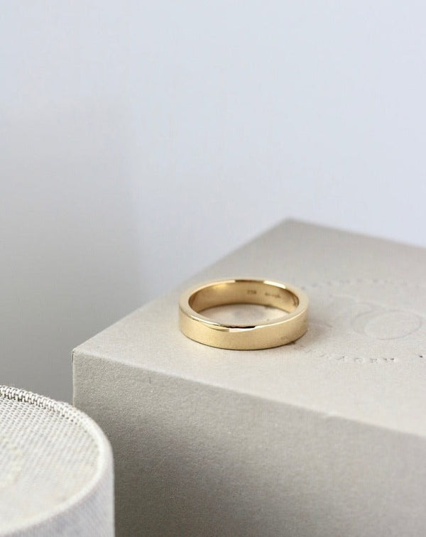 Meant to Be His True Love Band - 18kt Yellow Gold