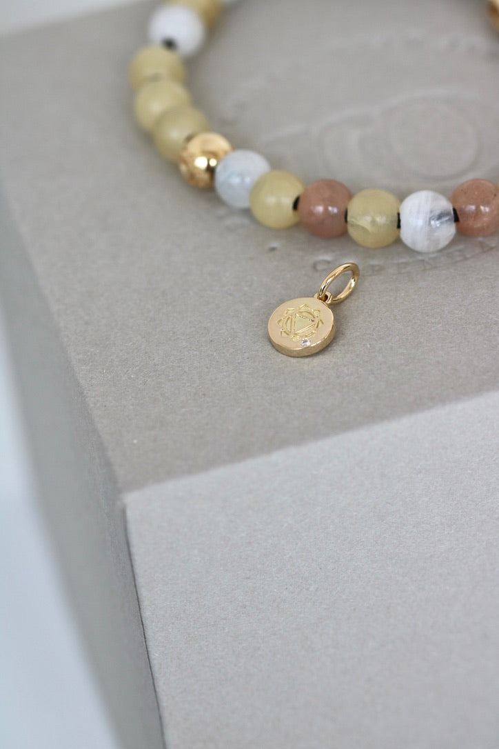 Inner Peace Solar Plexus Chakra Anheng - 18kt Gult Gull