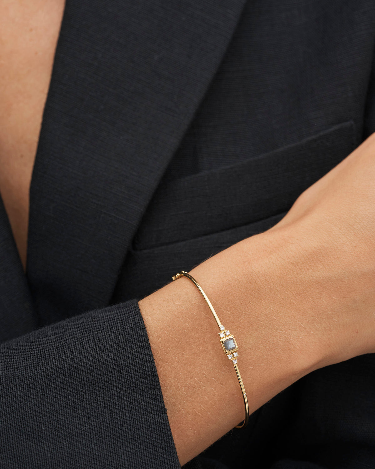 Raw Diamant Armring - 18kt Gult Gull