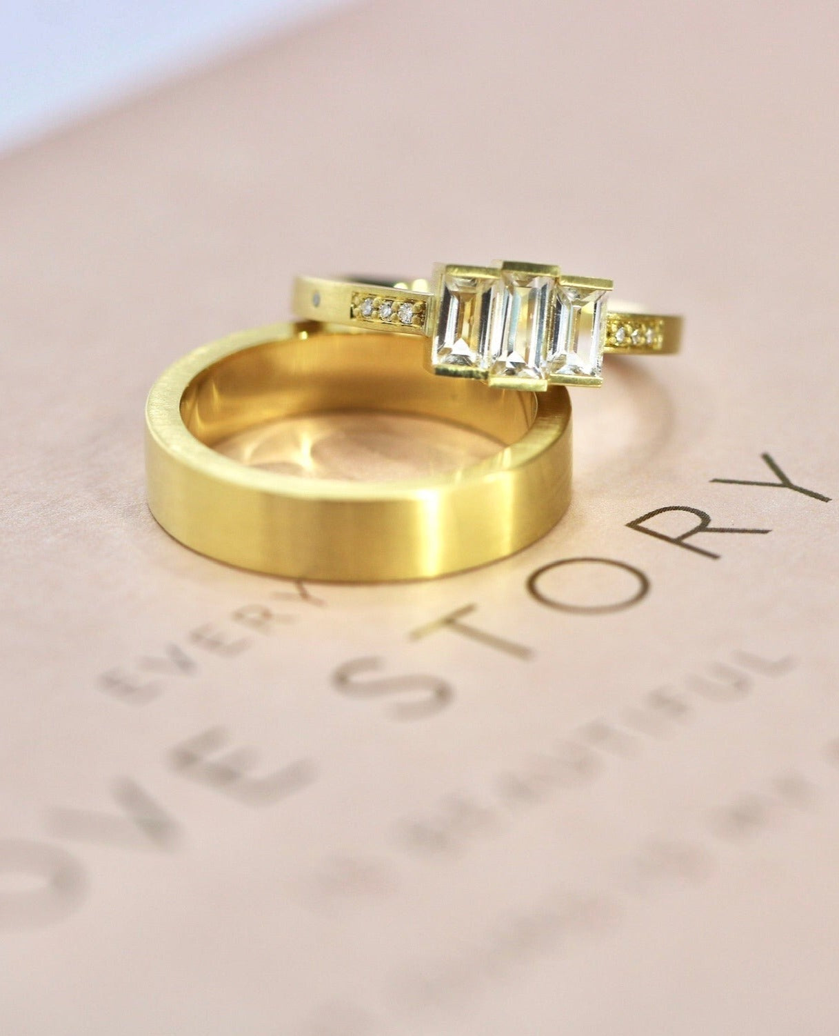 Meant to Be Her Ring - 18kt Gult Gull