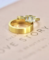 Meant to Be Her Ring - 18kt Yellow Gold