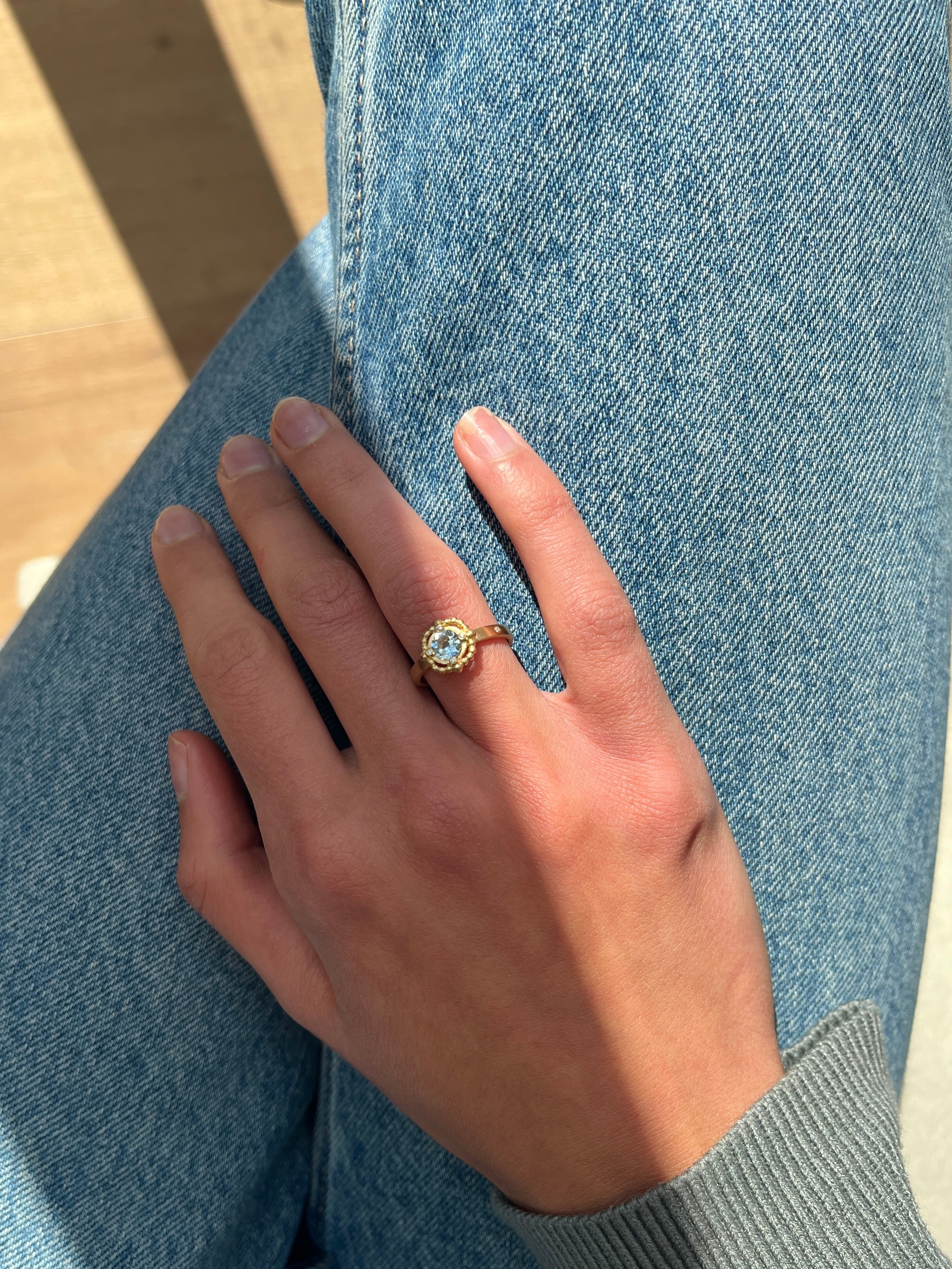 Orbit Blue Ring - 18kt Gult Gull