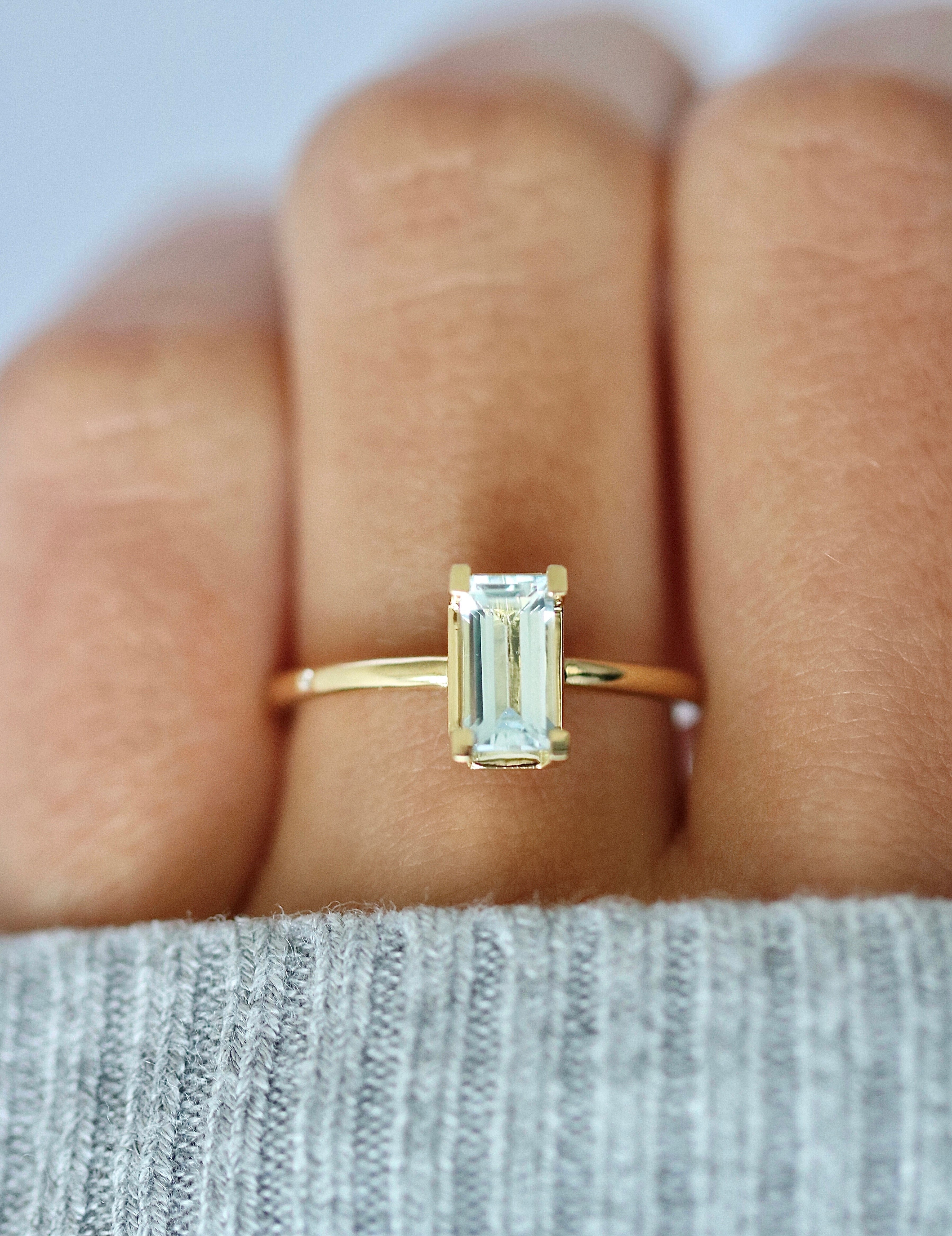 Nord Blue ring turned - 18kt Gult Gull