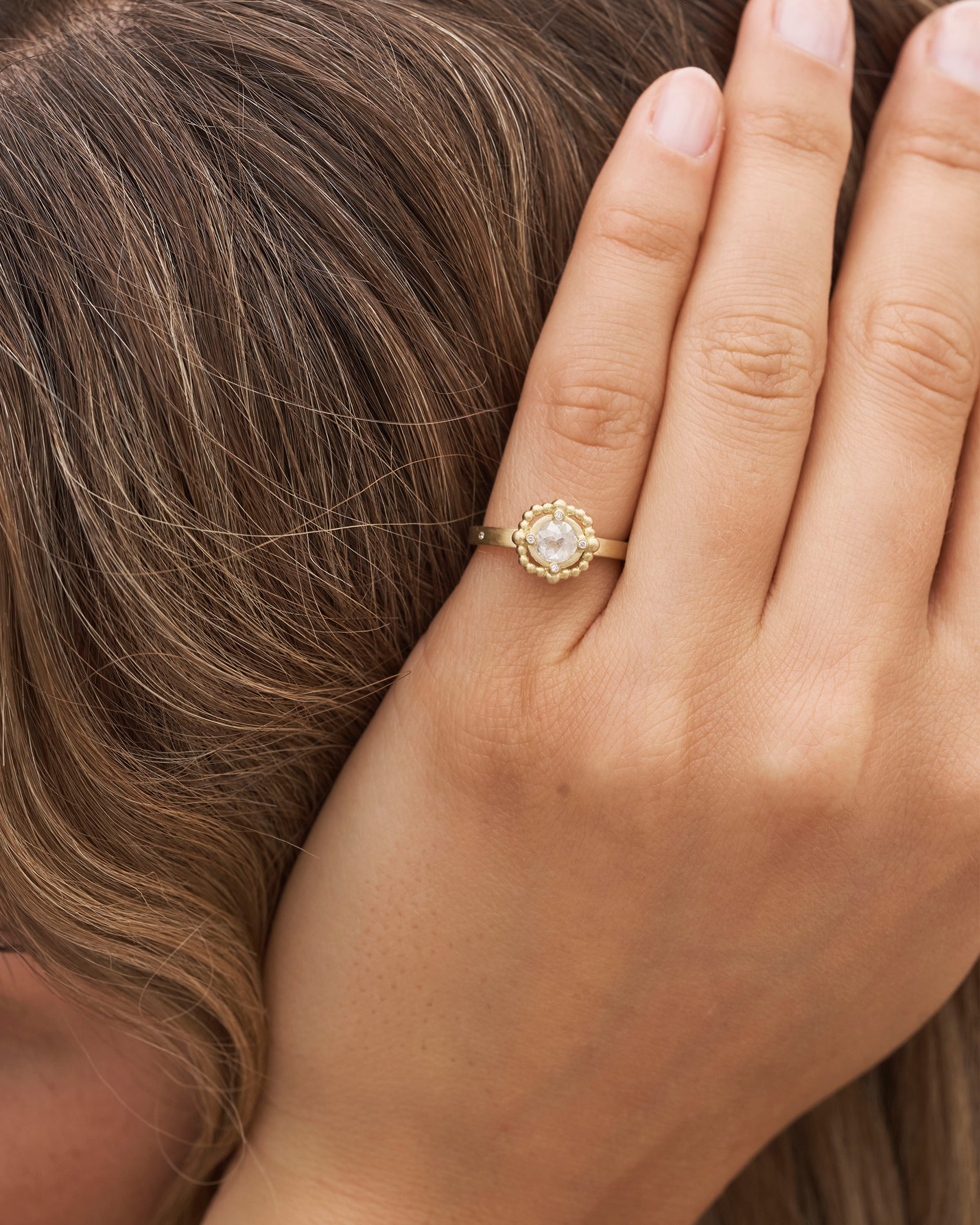 Orbit Grey Diamantring - 18kt Gult Gull