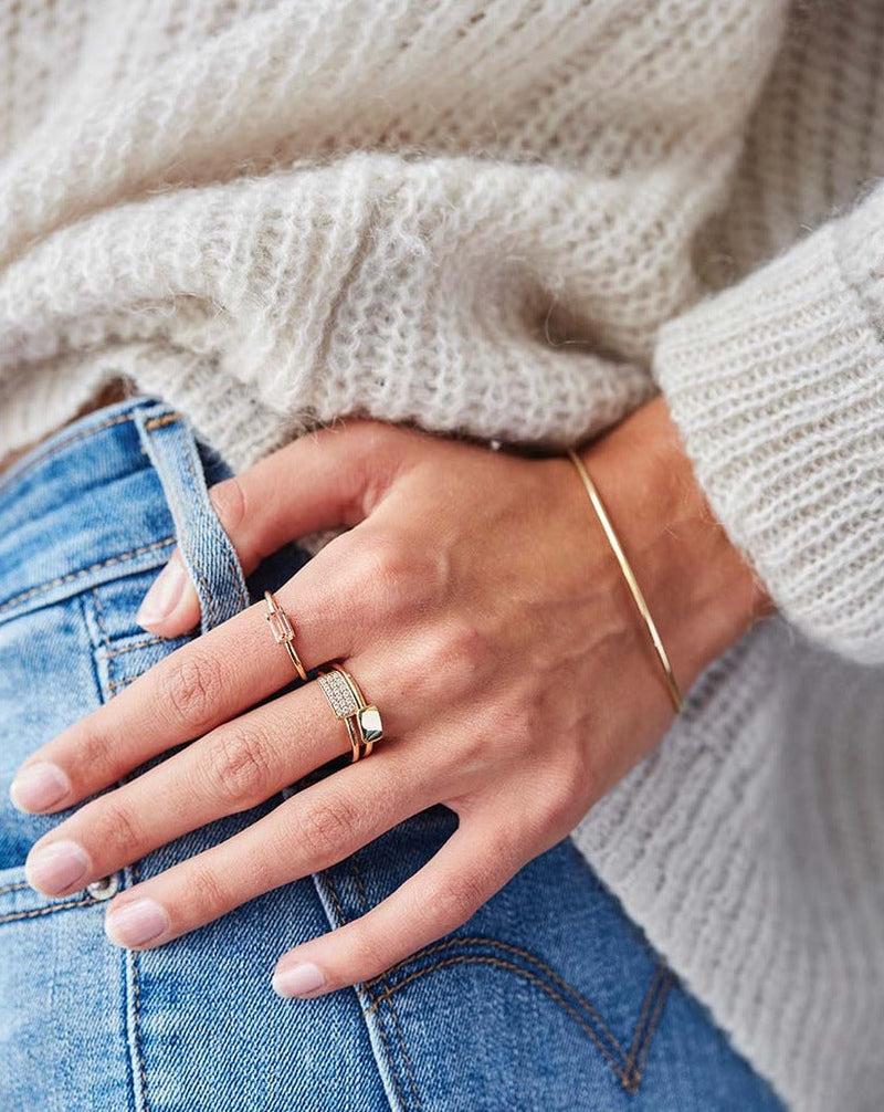 Rock Square Ring - 18kt Yellow Gold