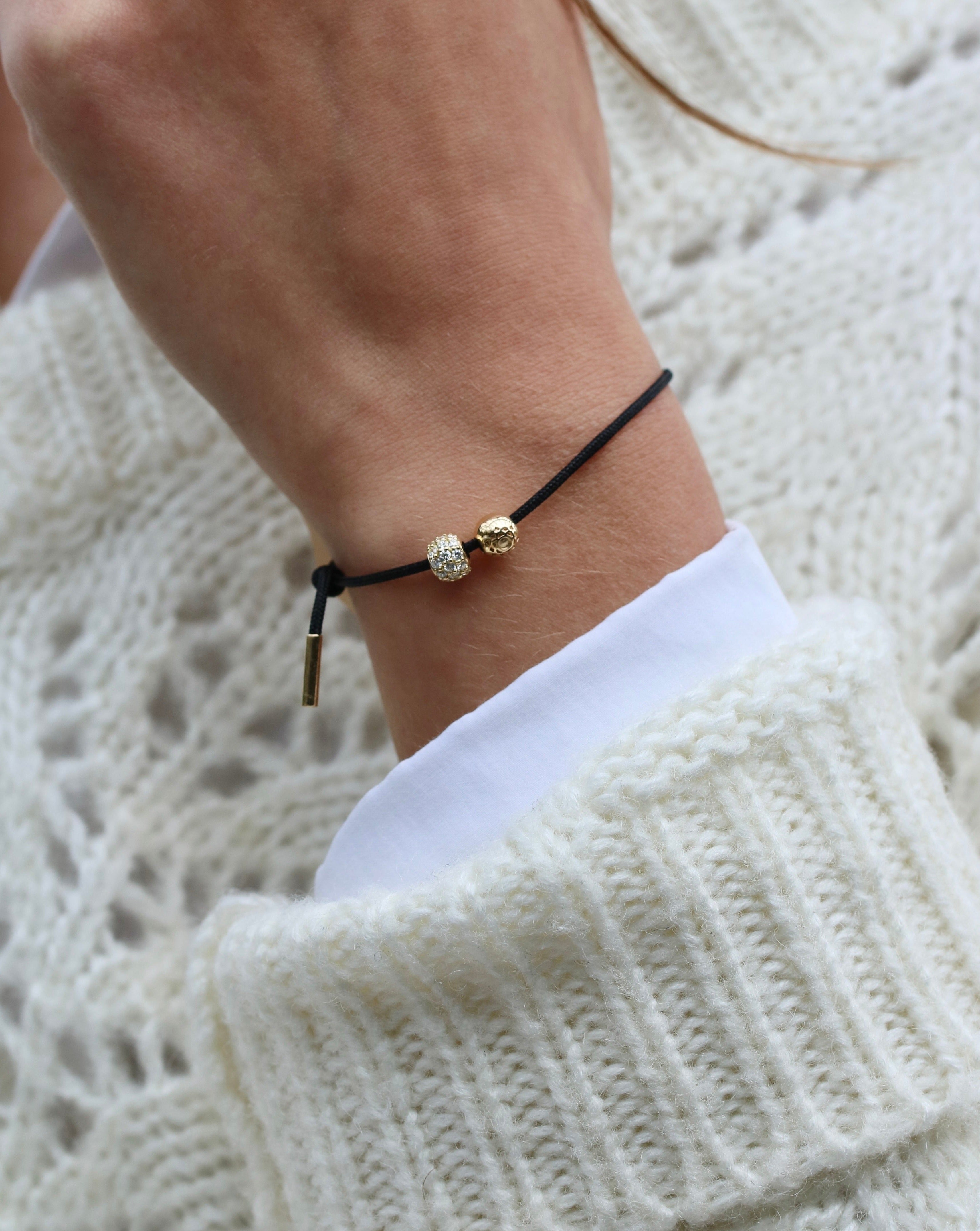 Inner Peace Armbånd Svart Ledning - 18kt Hvitt Gull