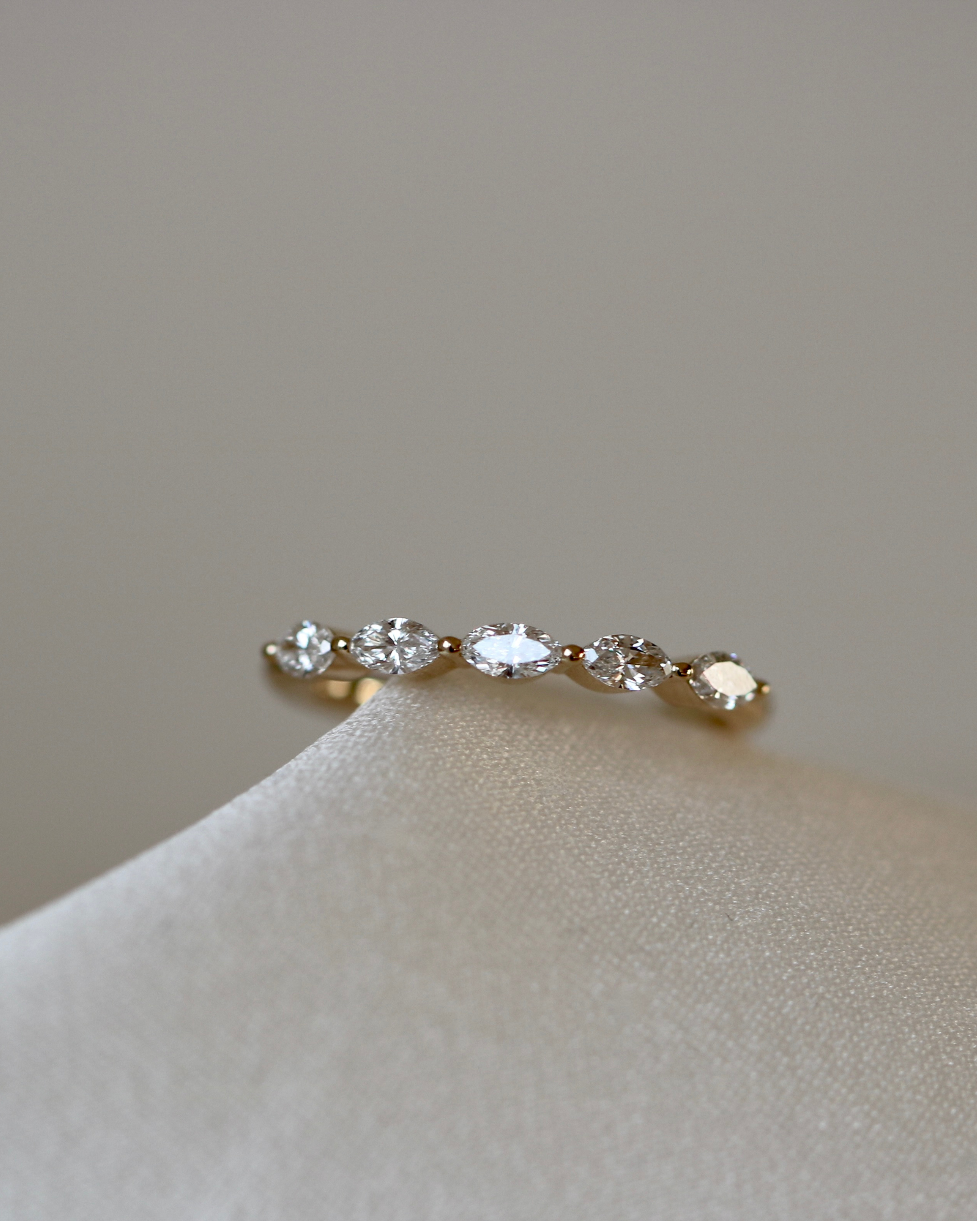 Meant to Be Her Love Ring - 18kt Gult Gull